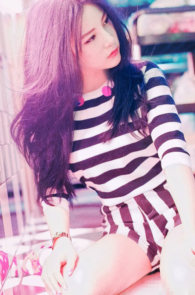 本兮歌曲宣传照