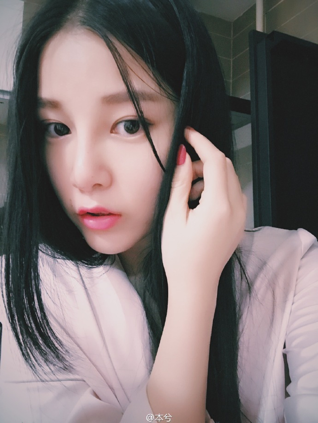 本兮自拍