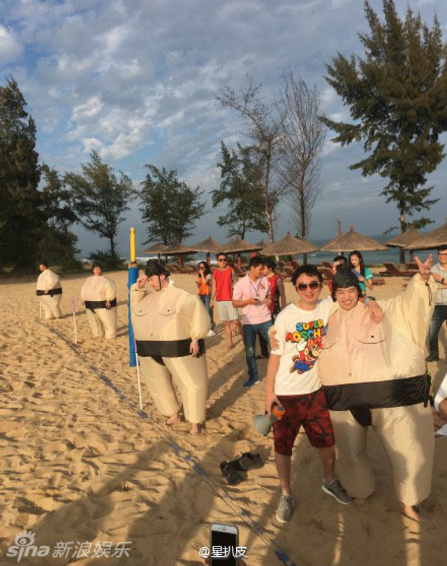 王思聪庆生派对