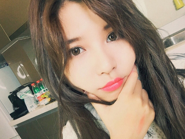 网红穆雅斓