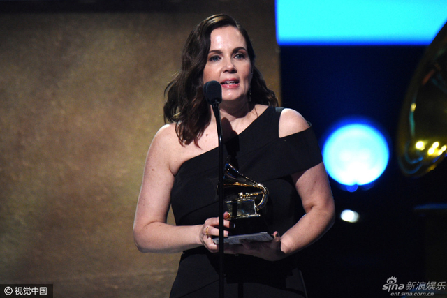 最佳乡村歌曲：《Humble and Kind》