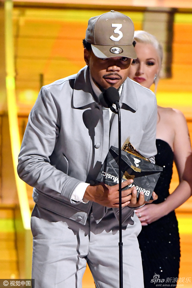 最佳说唱歌手：Chance the Rapper