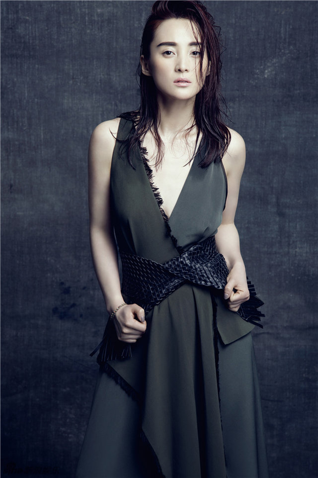 蒋勤勤性感湿身写真来袭