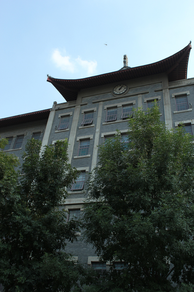 百年老校 齐鲁大学 探访山东大学趵突泉校区