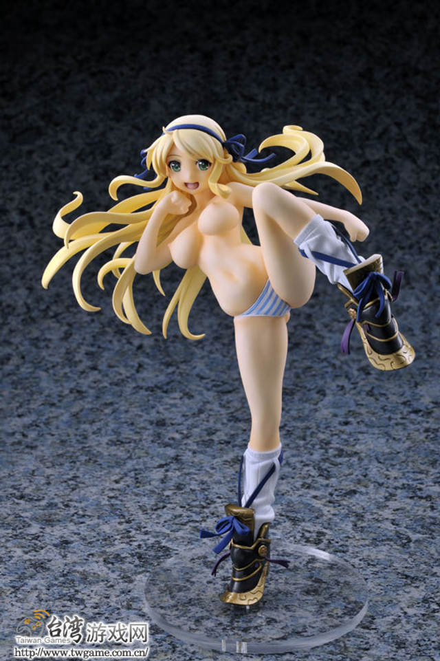 《闪乱神乐》豪华脱衣手办