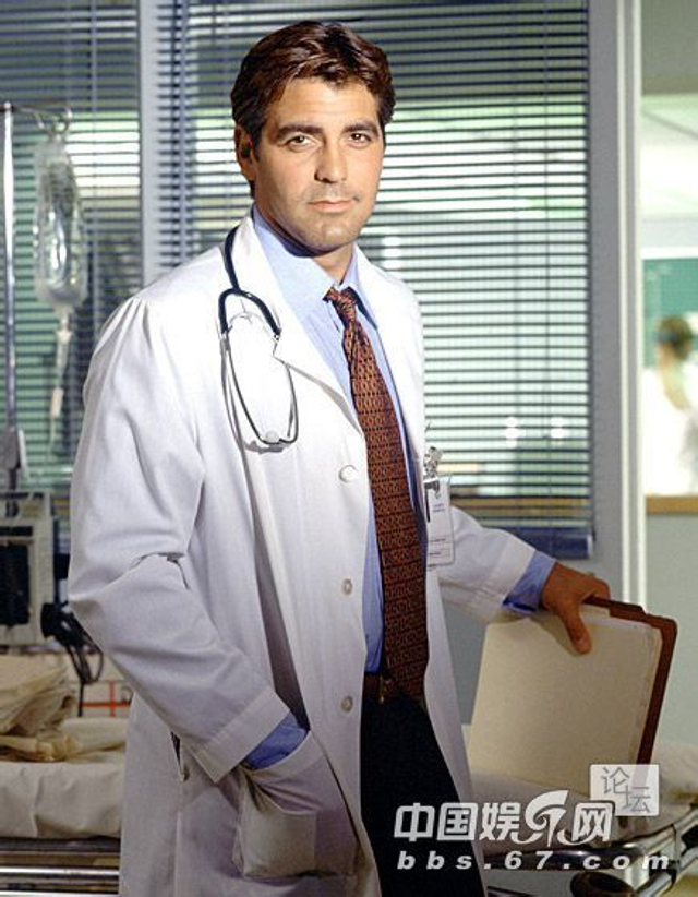 制服秀诱惑 盘点美剧中性感火辣的医生们
