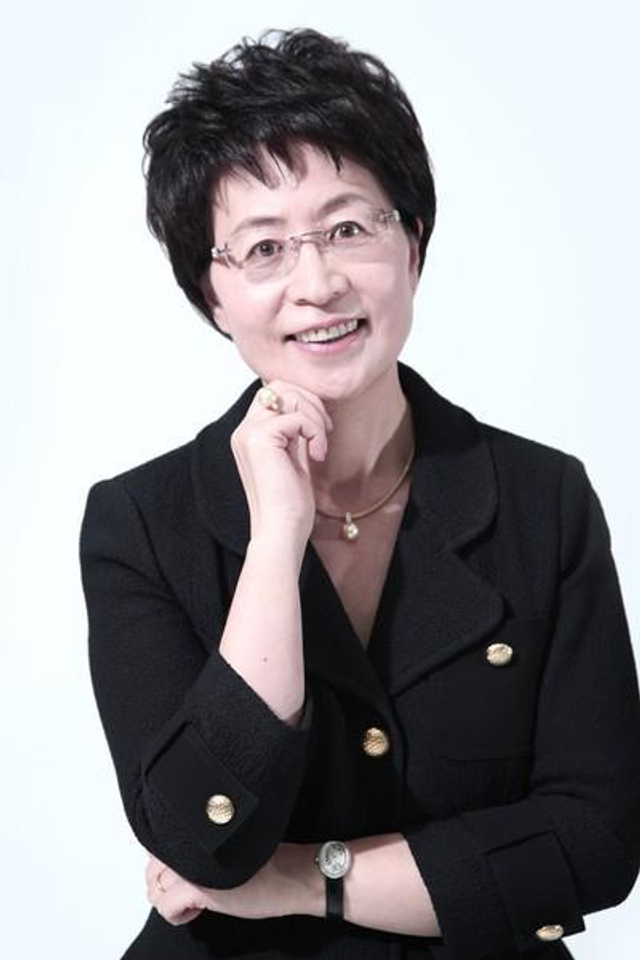 任克英/Margaret Ren
