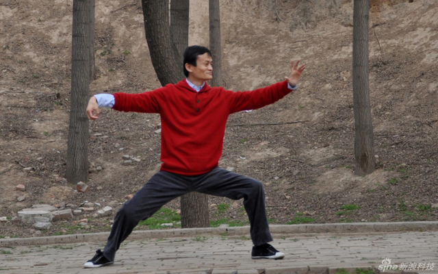 2010年4月1日,马云在中国太极拳发源地