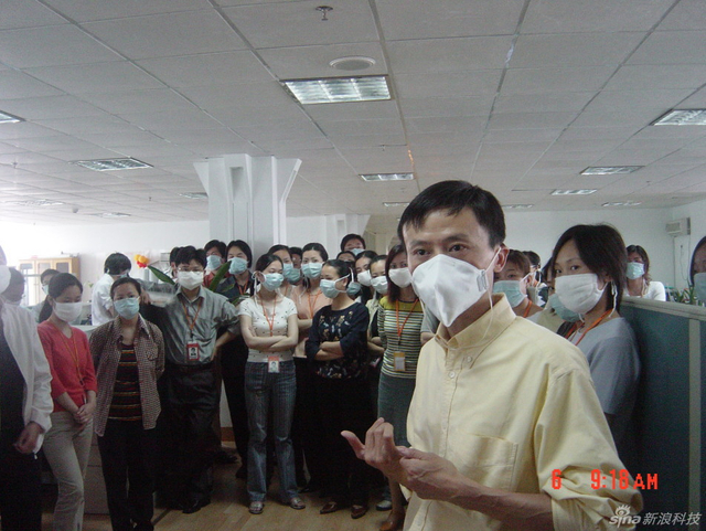 2003年5月6日,众志成城抗击非典