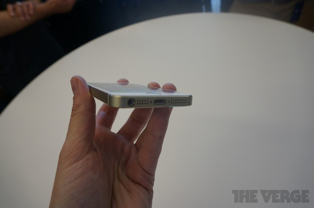 iPhone 5s真机现场实拍图集