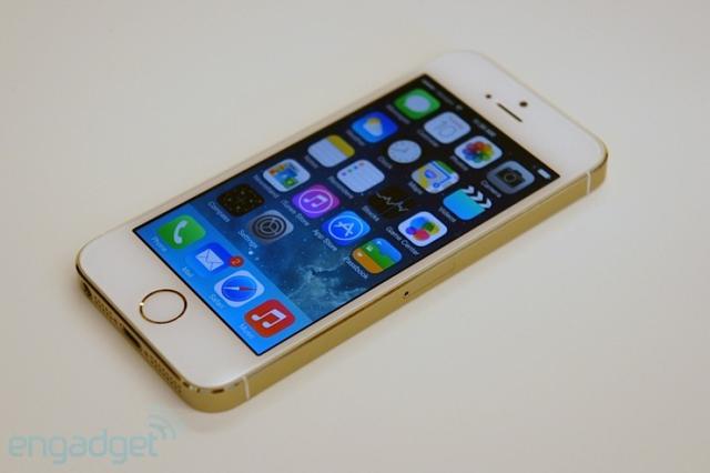 苹果公司发布iPhone 5s：三种配色5288元起_手机新浪网