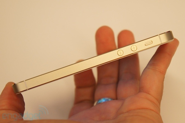 iPhone 5s真机现场实拍图集