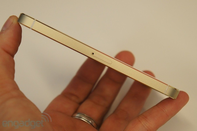 iPhone 5s真机现场实拍图集