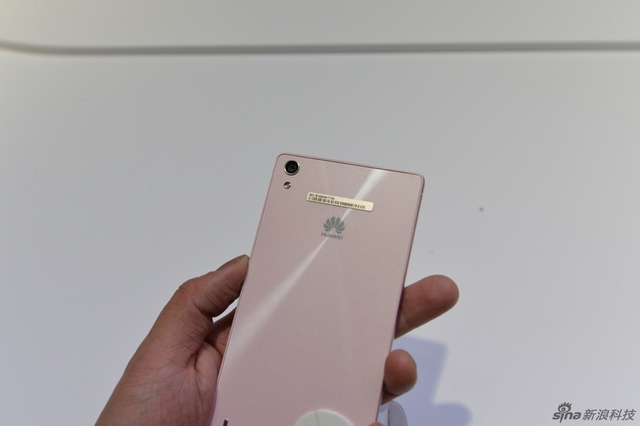 华为Ascend P7真机现场实拍图集
