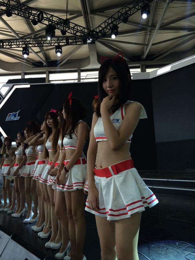 Showgirl小狐狸
