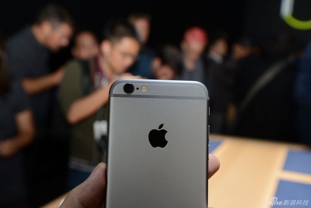 iPhone 6及iPhone 6 Plus现场实拍图集