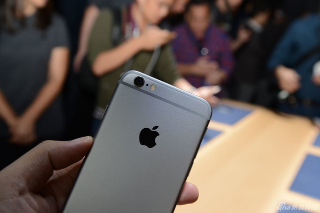 iPhone 6及iPhone 6 Plus现场实拍图集