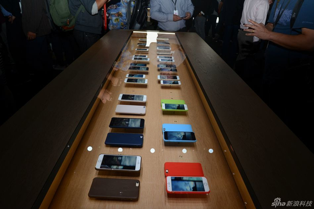 iPhone 6及iPhone 6 Plus现场实拍图集