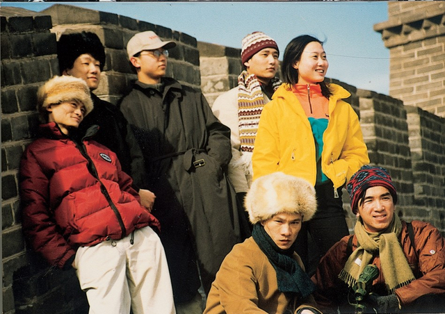 1998年  阿里巴巴部分创始人在长城上的合影