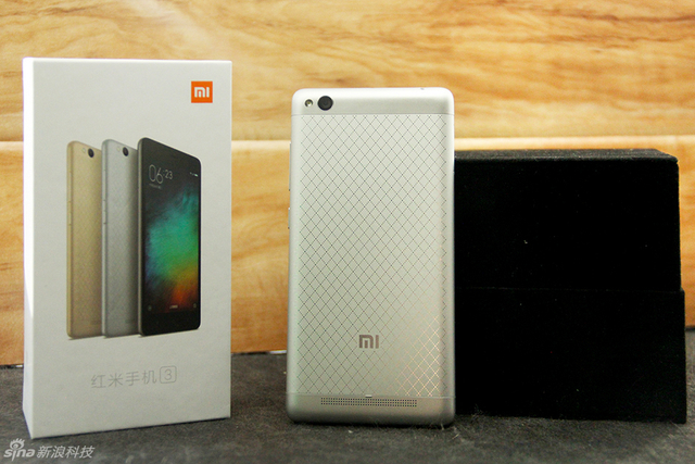 大电池+金属机身 红米手机3图赏