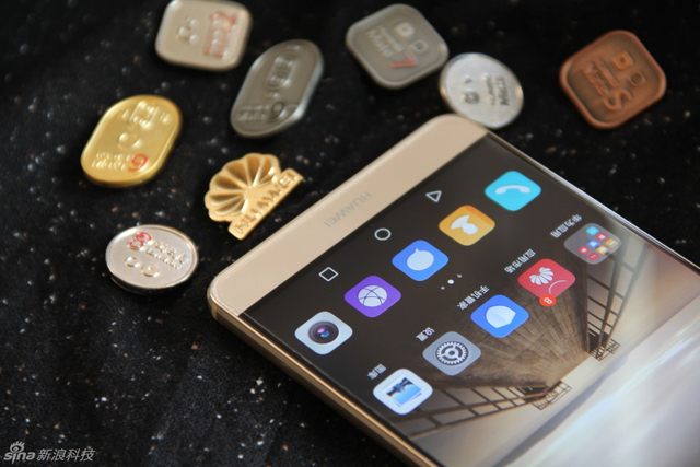 首发麒麟960芯片 HUAWEI Mate 9/9 Pro图赏