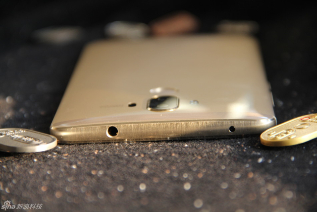 首发麒麟960芯片 HUAWEI Mate 9/9 Pro图赏