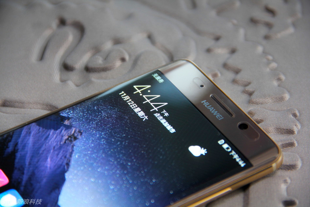 首发麒麟960芯片 HUAWEI Mate 9/9 Pro图赏