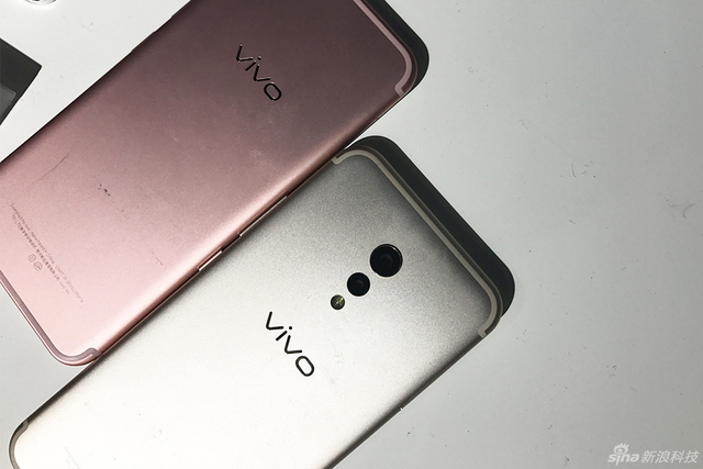四面曲屏温润如玉 vivo XPlay 6现场图赏