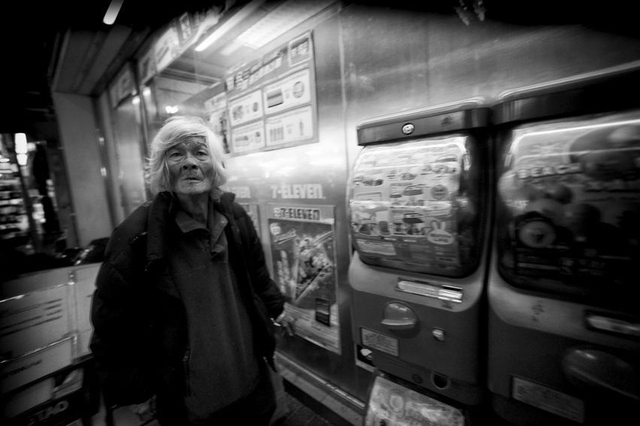 黑镜头：香港九龙的夜晚