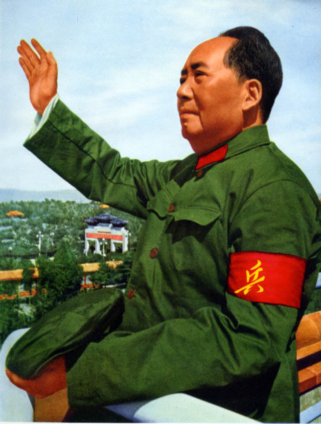 蒋介石从“一支烟”判定毛泽东是人中“龙虎”