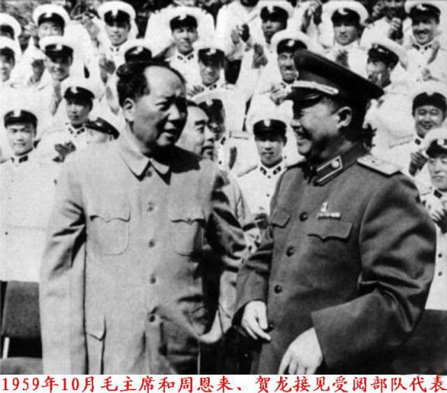 历届军委主席及阅兵照