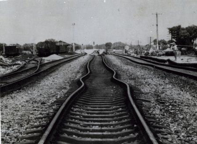扒开记忆那层土：1976年唐山大地震现场照