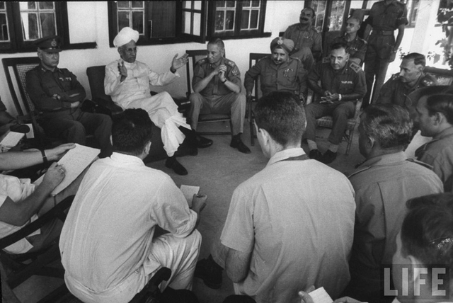 中印战争中的印度百态