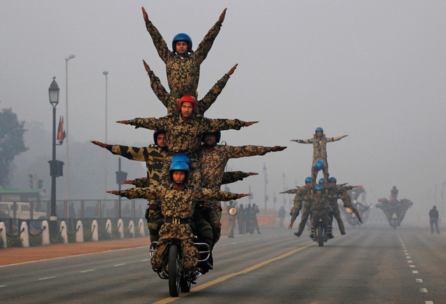 阅兵哪家强:各国阅兵旧照