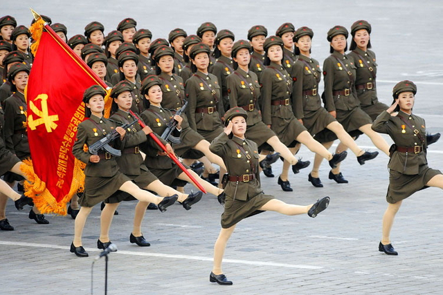 阅兵哪家强:各国阅兵旧照