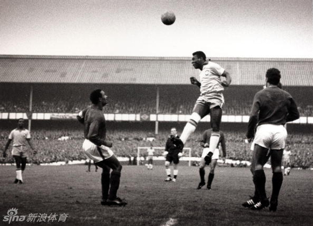 1966年世界杯卫冕冠军巴西小组出局