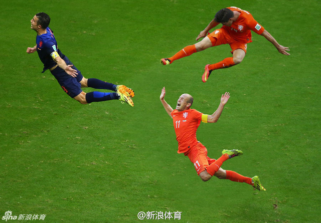 荷兰三大将遭恶搞