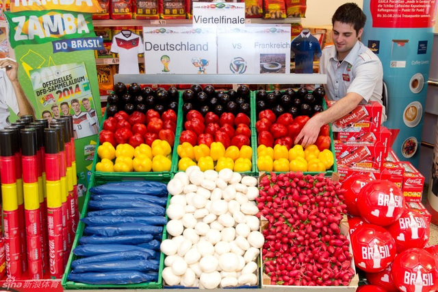 应景的街边摊贩