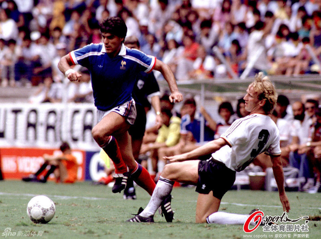 法国队阿莫罗斯与联邦德国队布雷默
