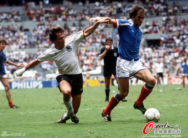 法国队巴蒂斯通与联邦德国队马特乌斯