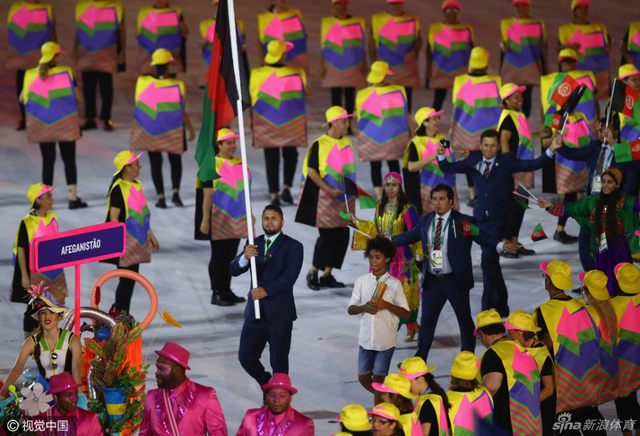 阿富汗代表团入场