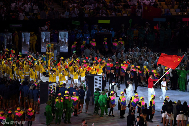 中国代表团来了