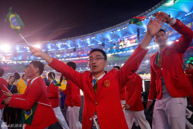 中国小伙儿棒棒哒