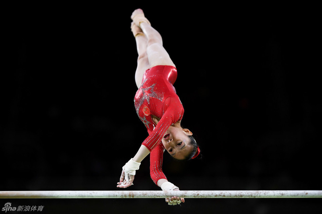 范忆琳高低杠动作最高难度达7.