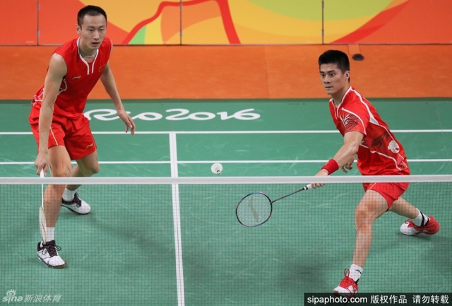 傅海峰网前回击