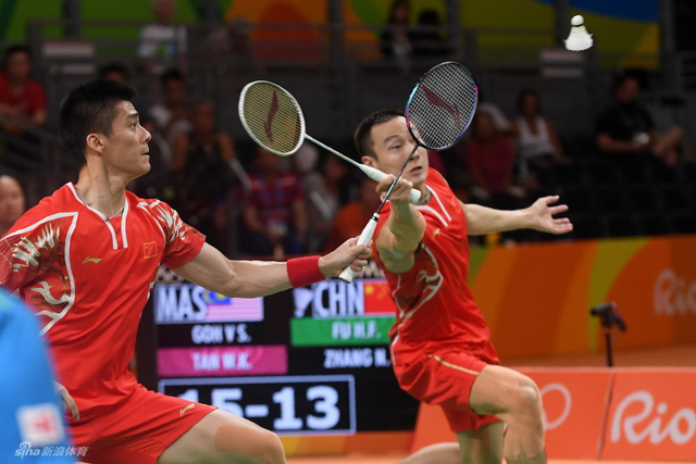 傅海峰/张楠出战