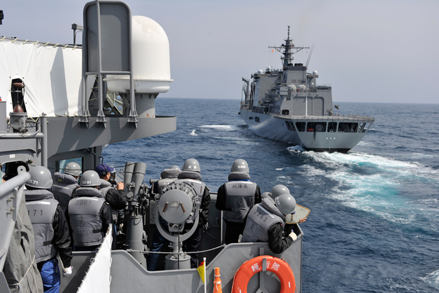 日本海上自卫队官网图片