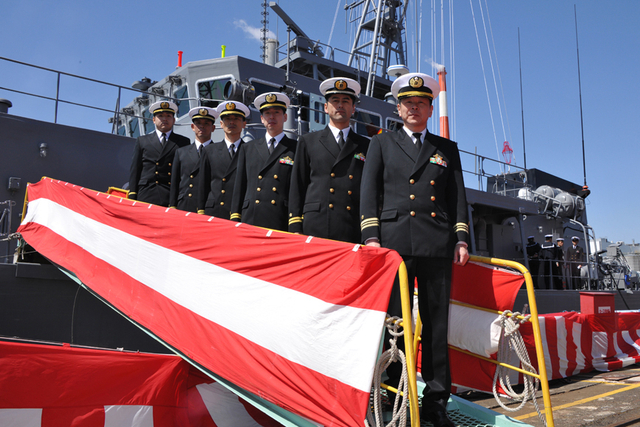 日本海上自卫队官网图片