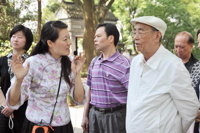 杨白冰上将资料图集