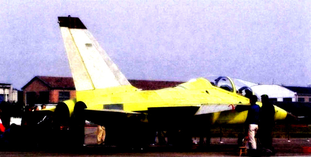 L-15教练机原型机